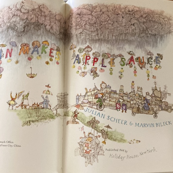 RAIN MAKES APPLESAUCE Caldecott Book Preschool Primary Picture Read Aloud FUN - Picture 7 of 12